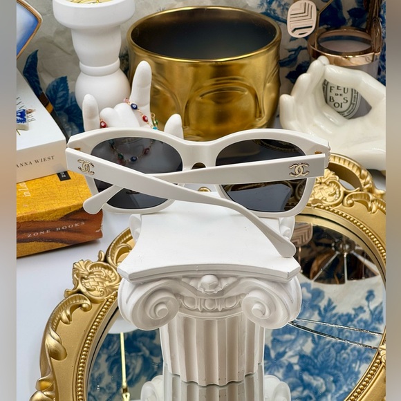 🆕 CHANEL 🧿 NWOT 5482-H Square Acetate Pearl CC Square Sunglasses, White - Picture 5 of 16